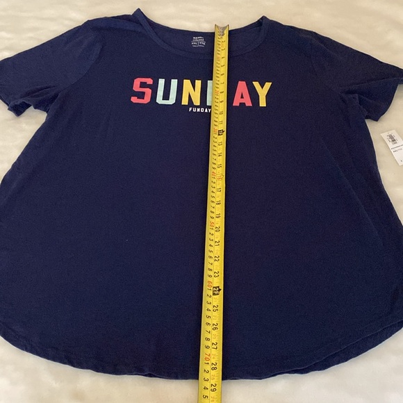 NWT OLD NAVY Relaxed Fit Tee “Sunday Funday!” Navy w/Rainbow Letters Sz XXL 🌸 - Picture 6 of 9